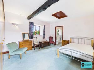 Bungalow Bedroom- click for photo gallery